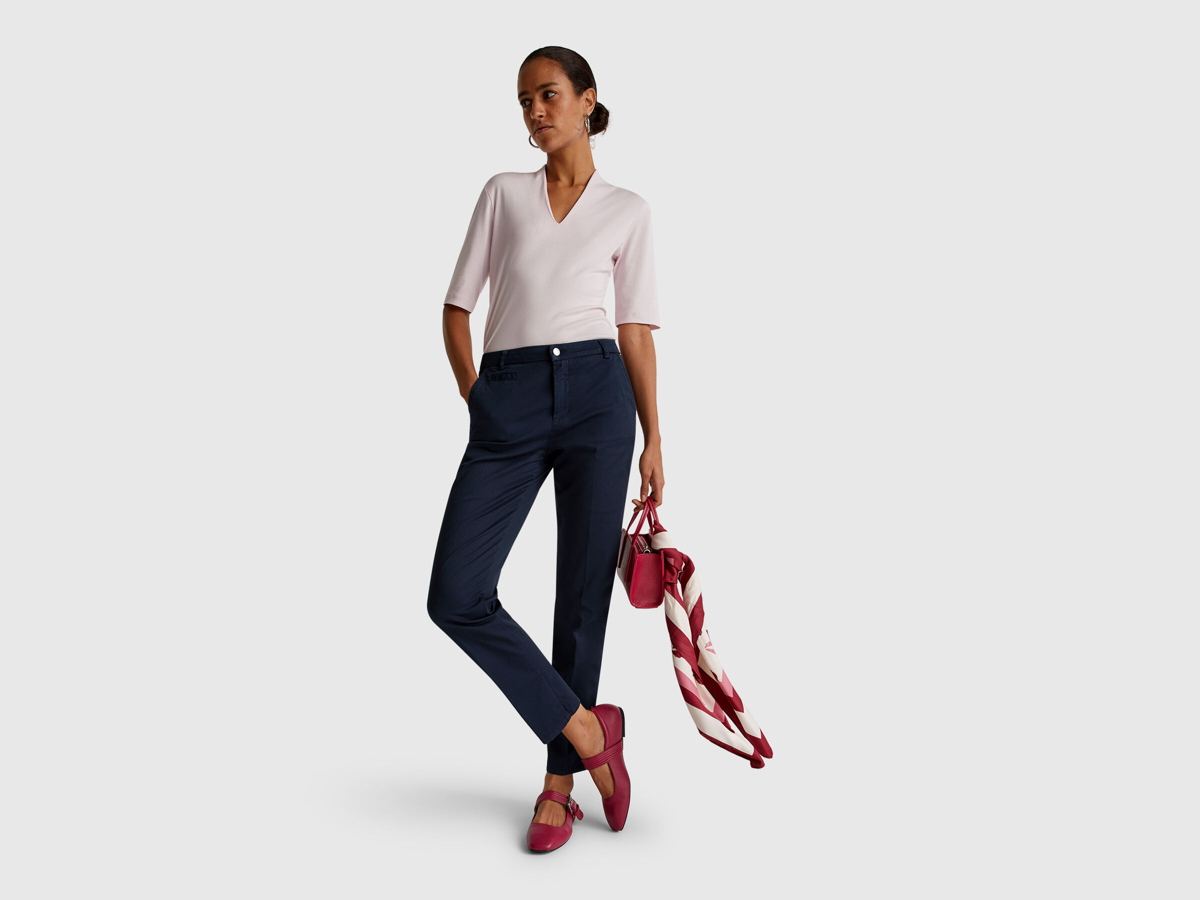 TROUSERS Women image number 3